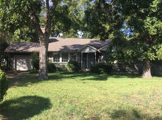 1220 Cornelia St, Greenville, TX 75401