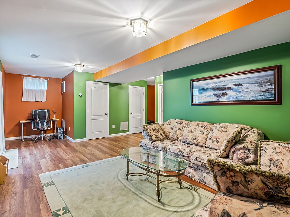 2nd image of 6721 Sycamore Park Dr #B