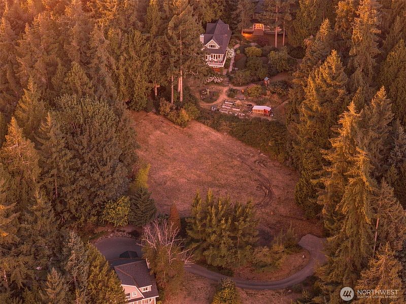 4th image of 0 TBD NE Baker Hill