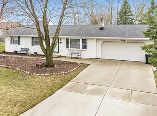 2429 Downy St, Green Bay, WI 54303