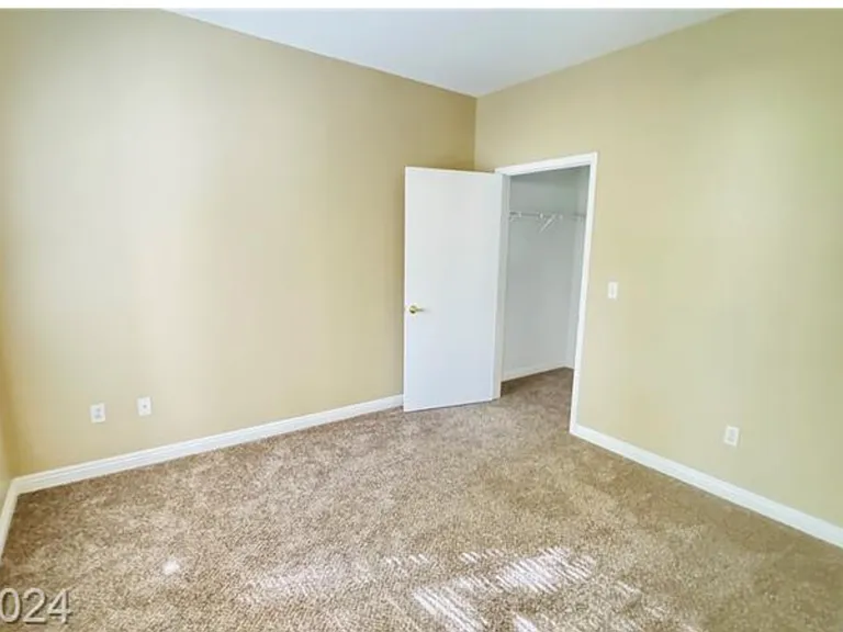 45 Maleena Mesa St #518 — Photo 10