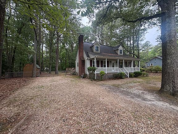 2nd image of 24405 Gaydell Dr