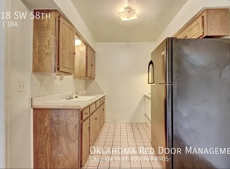 1018 SW 58th St — Photo 14