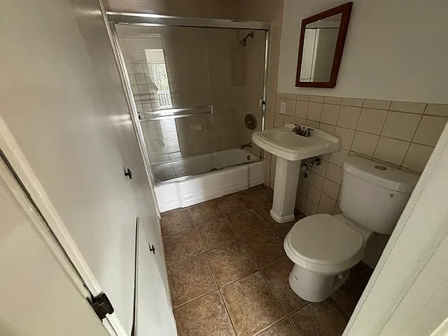 2599 Laurel Ave #B — Photo 18