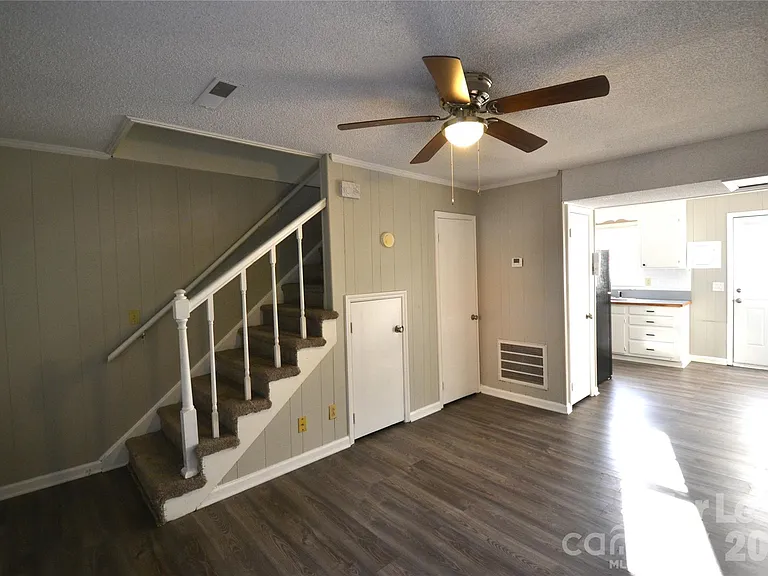120 Ethel Dr #9 — Photo 3