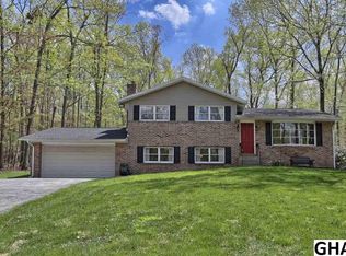 1355 Asper Dr, Boiling Springs, PA 17007