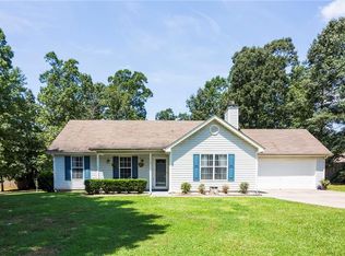 114 Pebble Creek Dr, Jackson, GA 30233