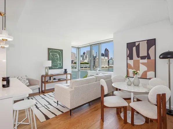 425 Main St APT 7D, New York, NY 10044
