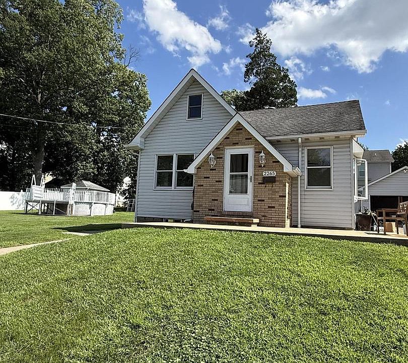 1st image of 2265 Ogden Ave