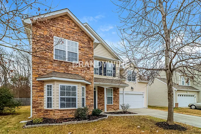 9435 Swallow Tail Ln — Photo 2