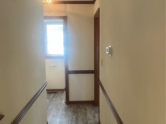 4th image of 2843 Sand Hills Dr