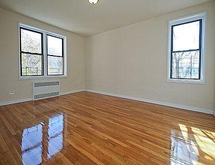 2nd image of 3324 Parsons Blvd APT 6L