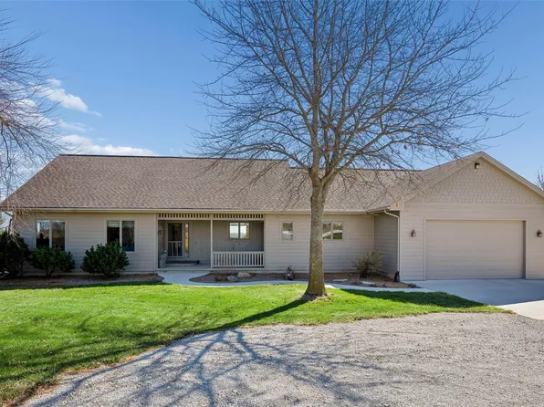 2869 Saint Charles Rd, Saint Charles, IA 50240