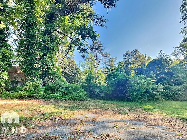 990 Lynhurst Dr SW — Photo 14