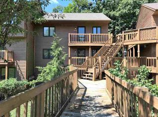 9634 S Lake Ridge Dr #151, Bloomington, IN 47401