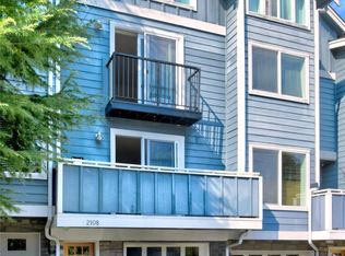 2108 W Ruffner St, Seattle, WA 98199