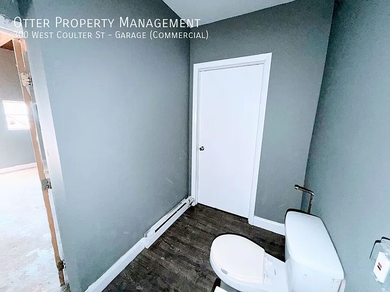 300 W Coulter St #GARAGE COMMERCIAL — Photo 11