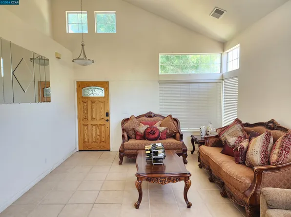 5152 Twincreek Ct, Antioch, CA 94531