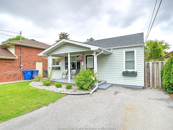 2nd image of 2480 Arthur Rd