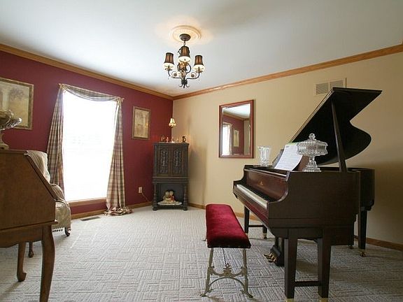 Music / Office / Study
