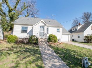 312 S Adams St, Hillsboro, KS 67063