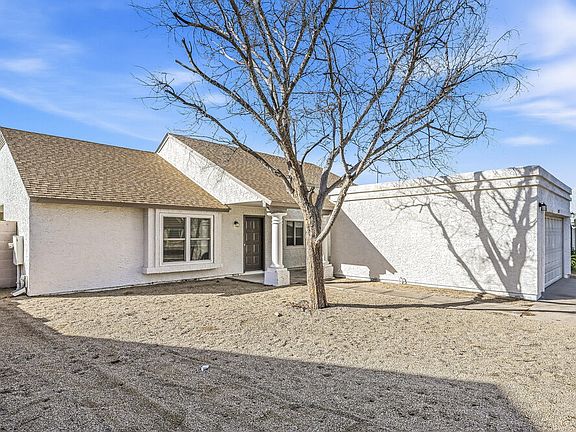 3rd image of 1237 E Wickieup Ln