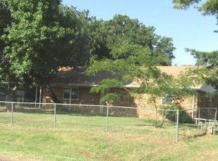 610 N Oklahoma St, Tryon, OK 74875