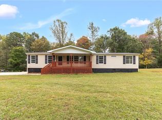 2647 Bethel Lucas Rd, Asheboro, NC 27205