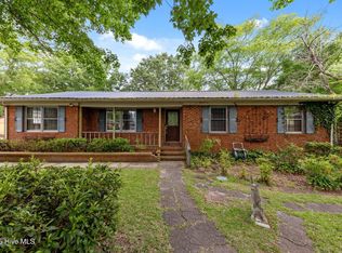 114 Birch Cir, Raeford, NC 28376