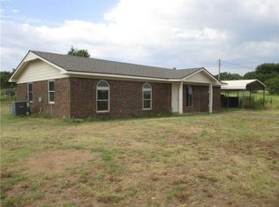 18722 E 1230th Rd, Sayre, OK 73662