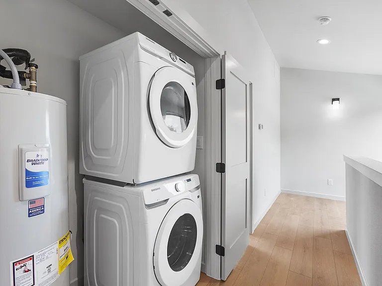 Modern Luxury in San Marcos' Premier Courtyard Community Now Leasing! — Photo 64