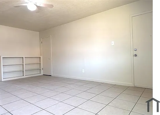 2348 W Valencia Dr #1 — Photo 10