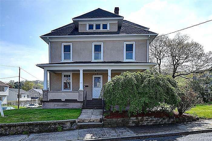 2nd image of 131 High St
