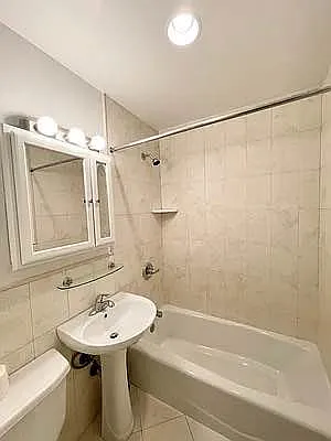 Rented by CNYC Apartments | media 21