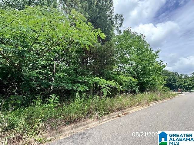 2nd image of 213 Melbourne Cir #321