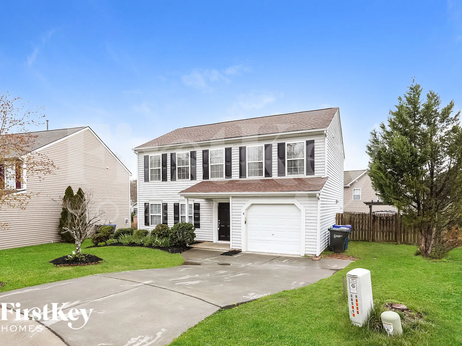 4 bed, 2.5 bath, 1863 sqft, $2,545 — Photo 2