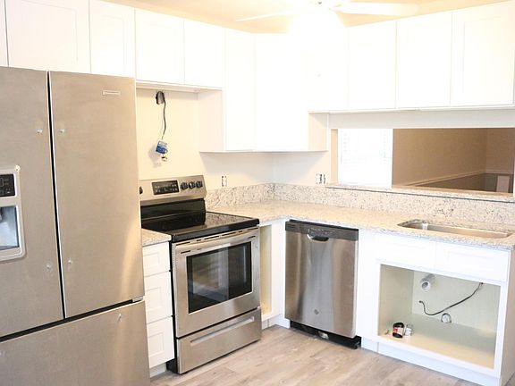 5th image of 1018 Gwyn Cir