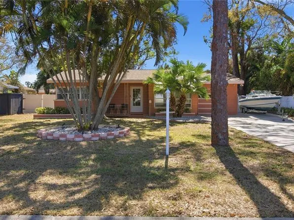 718 Bay Vista Blvd S, Saint Petersburg, FL 33705