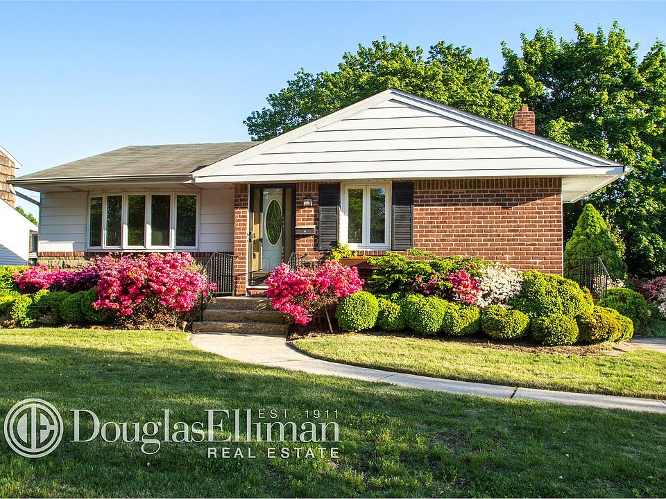 1st image of 22 Cornell Ave