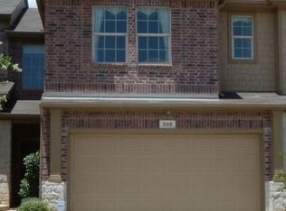 305 Basil St, Garland, TX 75040