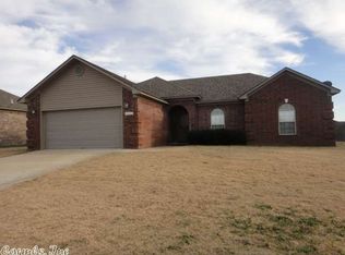 2420 Toccata Ln, Cabot, AR 72023