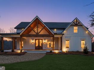 805 Captain McDonald Rd, Dahlonega, GA 30533