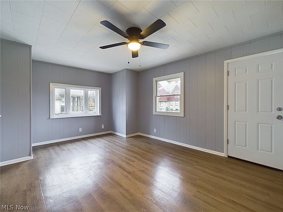 4th image of 519 Blake Ave