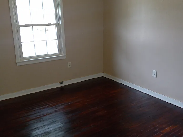 605 Herald St — Photo 33