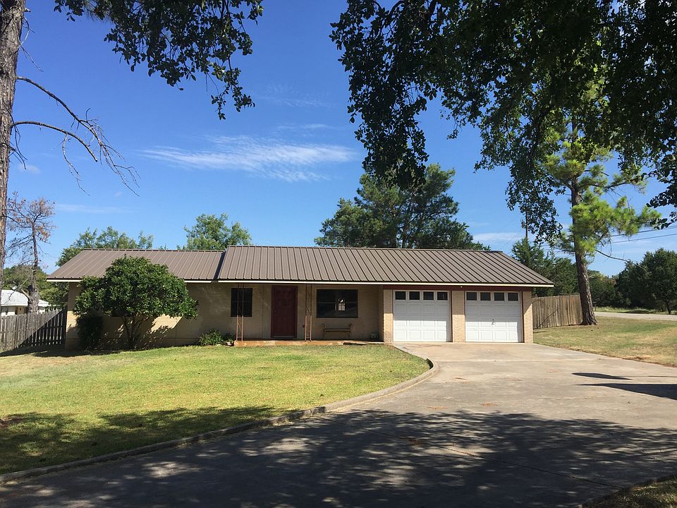 1st image of 3204 Vista Ln