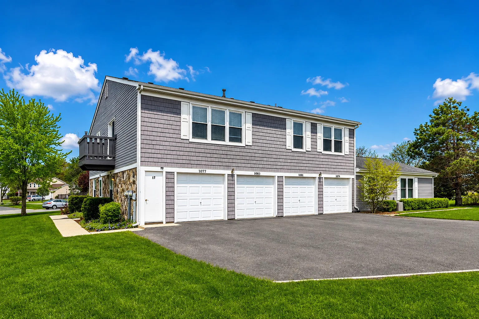 2 bed, $2,350 — Photo 1