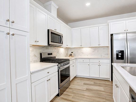 5th image of 5789 Champlain Drive