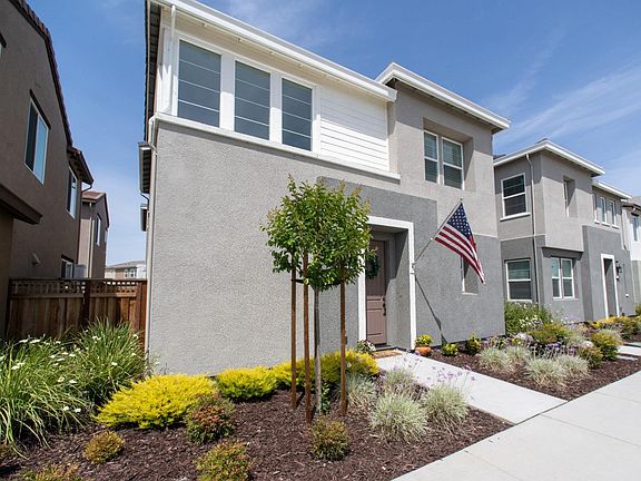 2nd image of 1521 Marina Dr