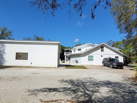 5th image of 6610 McKown Rd