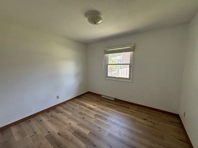 3110 Norwood Dr — Photo 10